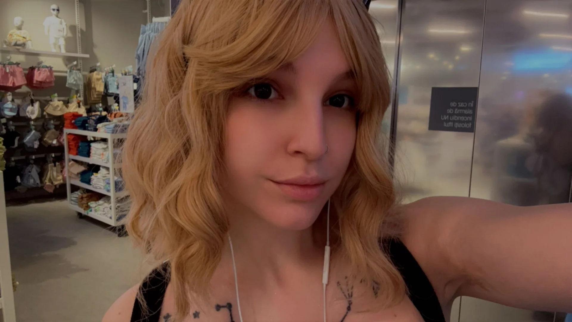 XXX Porn Photo of Nude MoonAgnes 100