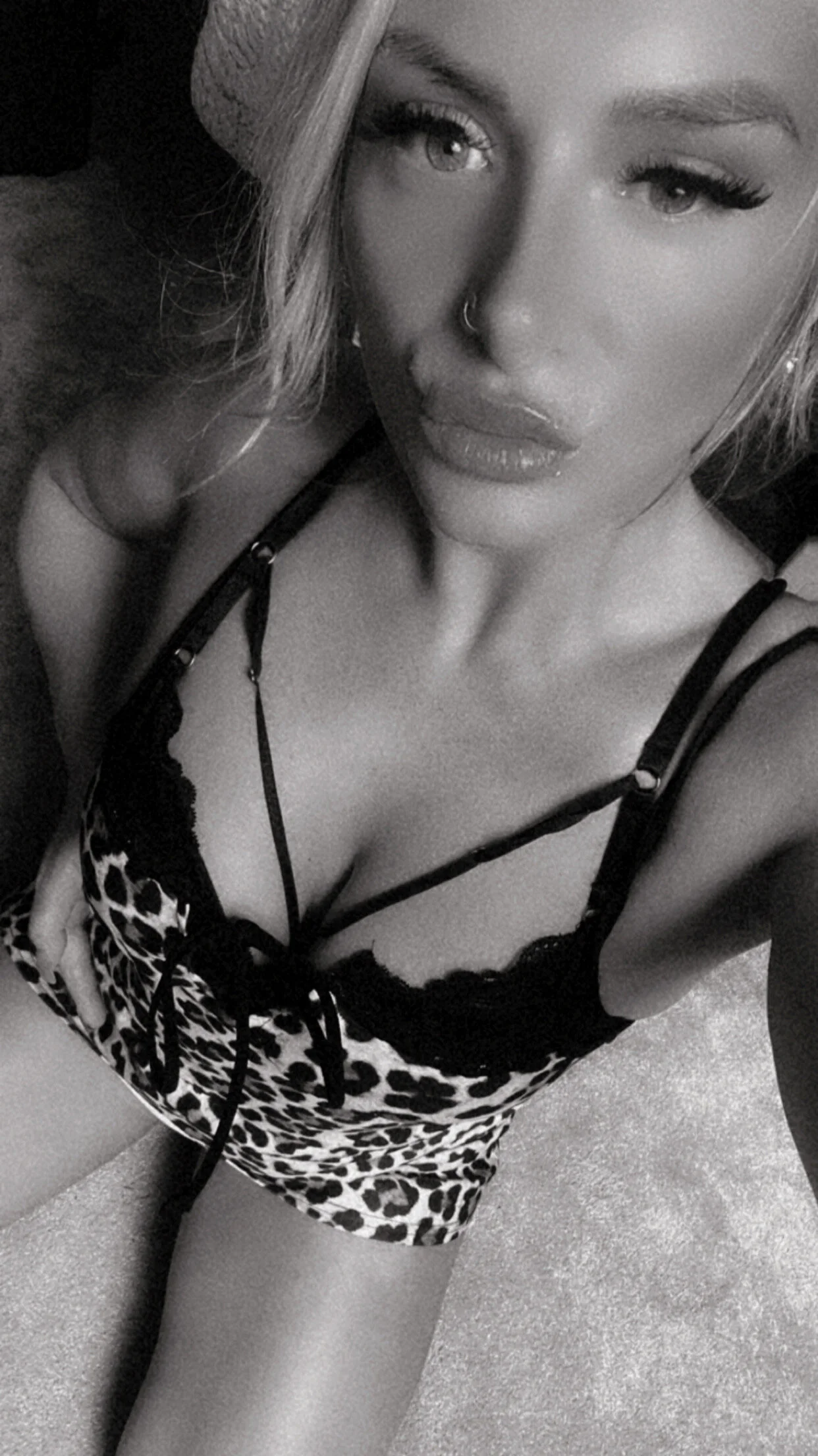 XXX Porn Photo of Nude Filthycumslut 6