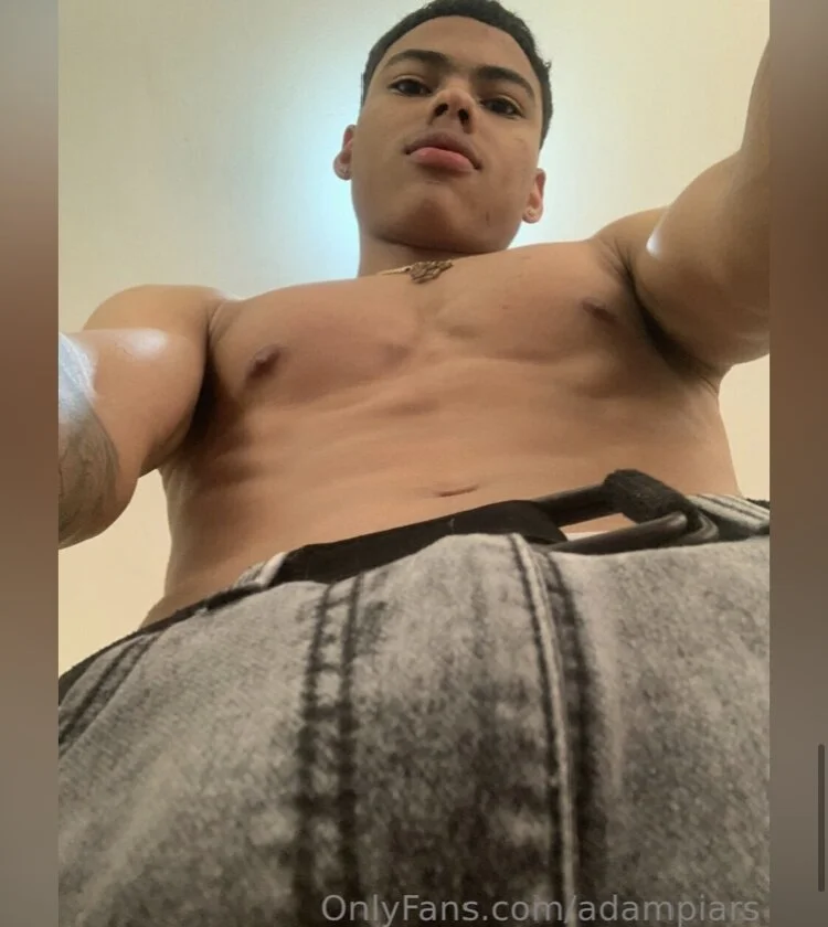 XXX Porn Photo of Nude adam_piarse01 4