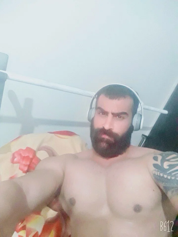 XXX Porn Photo of Nude aminem912 5