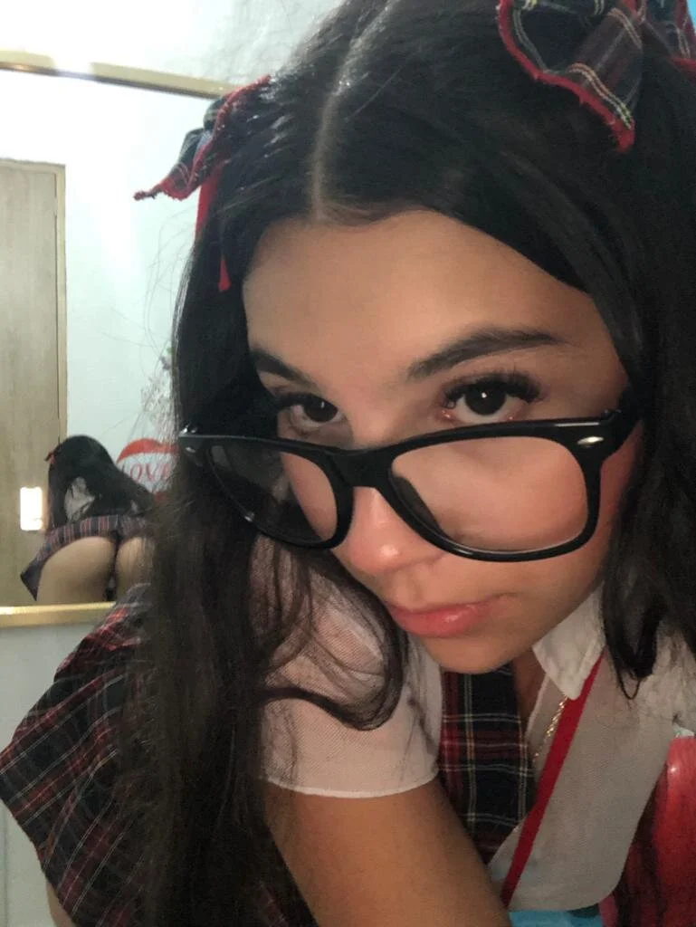 XXX Porn Photo of Nude mia__lopez_ 2