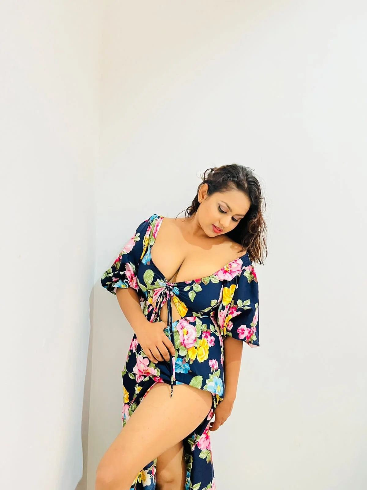 XXX Porn Photo of Nude bumblebeegirl 2