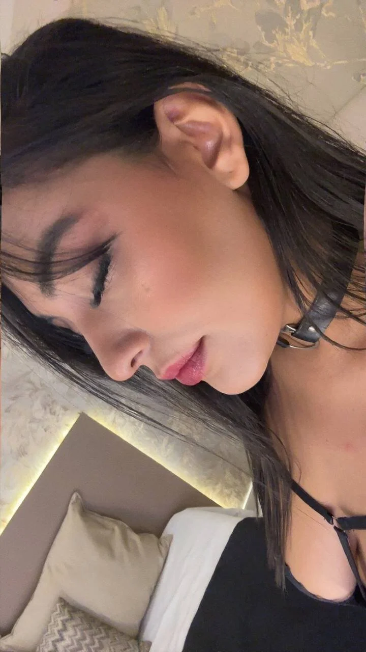 XXX Porn Photo of Nude saraycollins 53