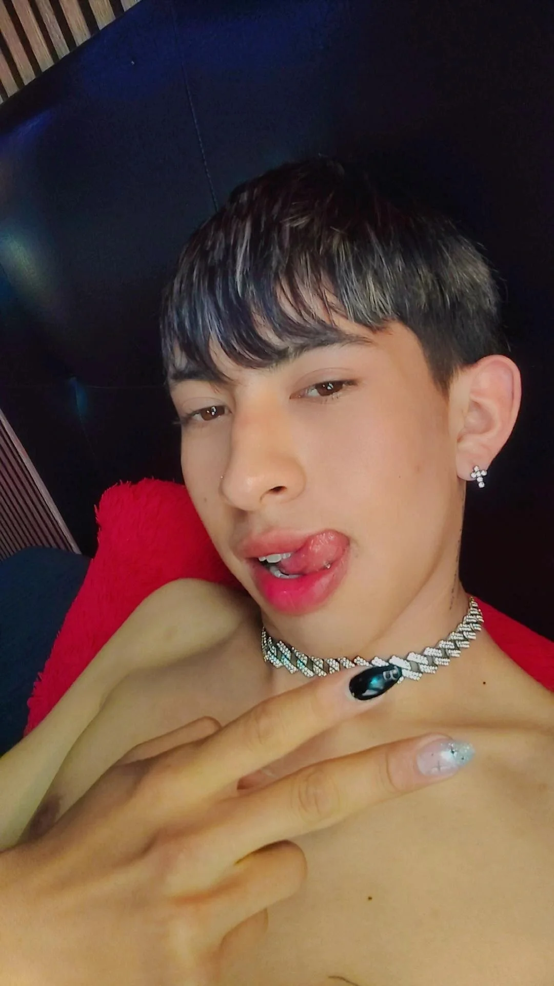 XXX Porn Photo of Nude Tommy_Fox 12