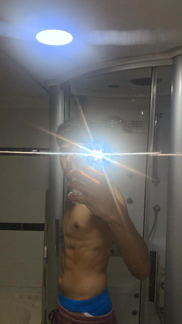 XXX Porn Photo of Nude stuartgab 1