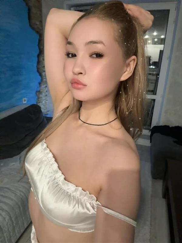 XXX Porn Photo of Nude MerandaBlosom 4