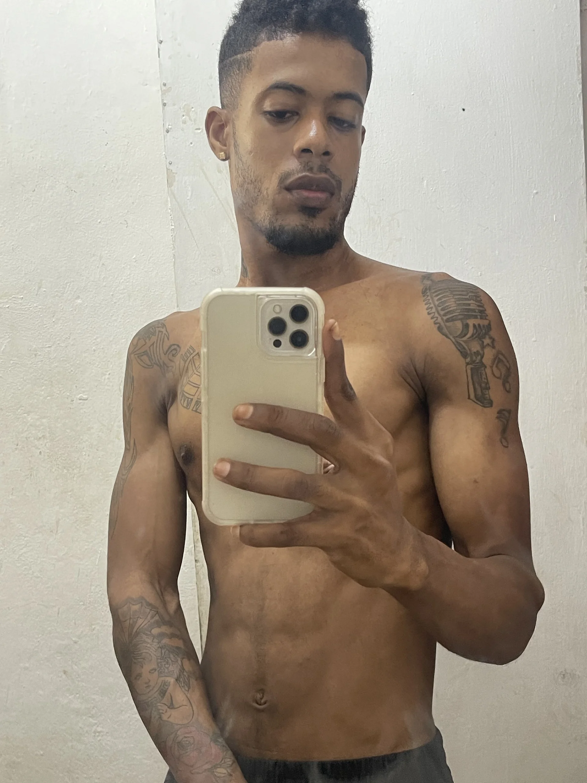 XXX Porn Photo of Nude yensyrd 5
