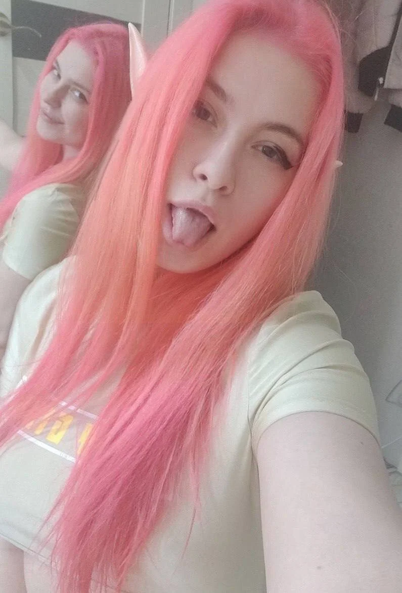 XXX Porn Photo of Nude Goodlool 9