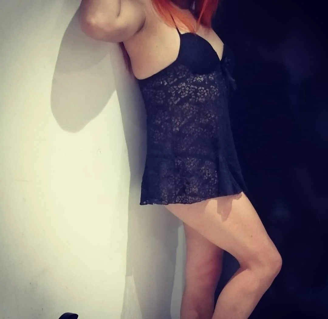 XXX Porn Photo of Nude Khalifa_Gold 40