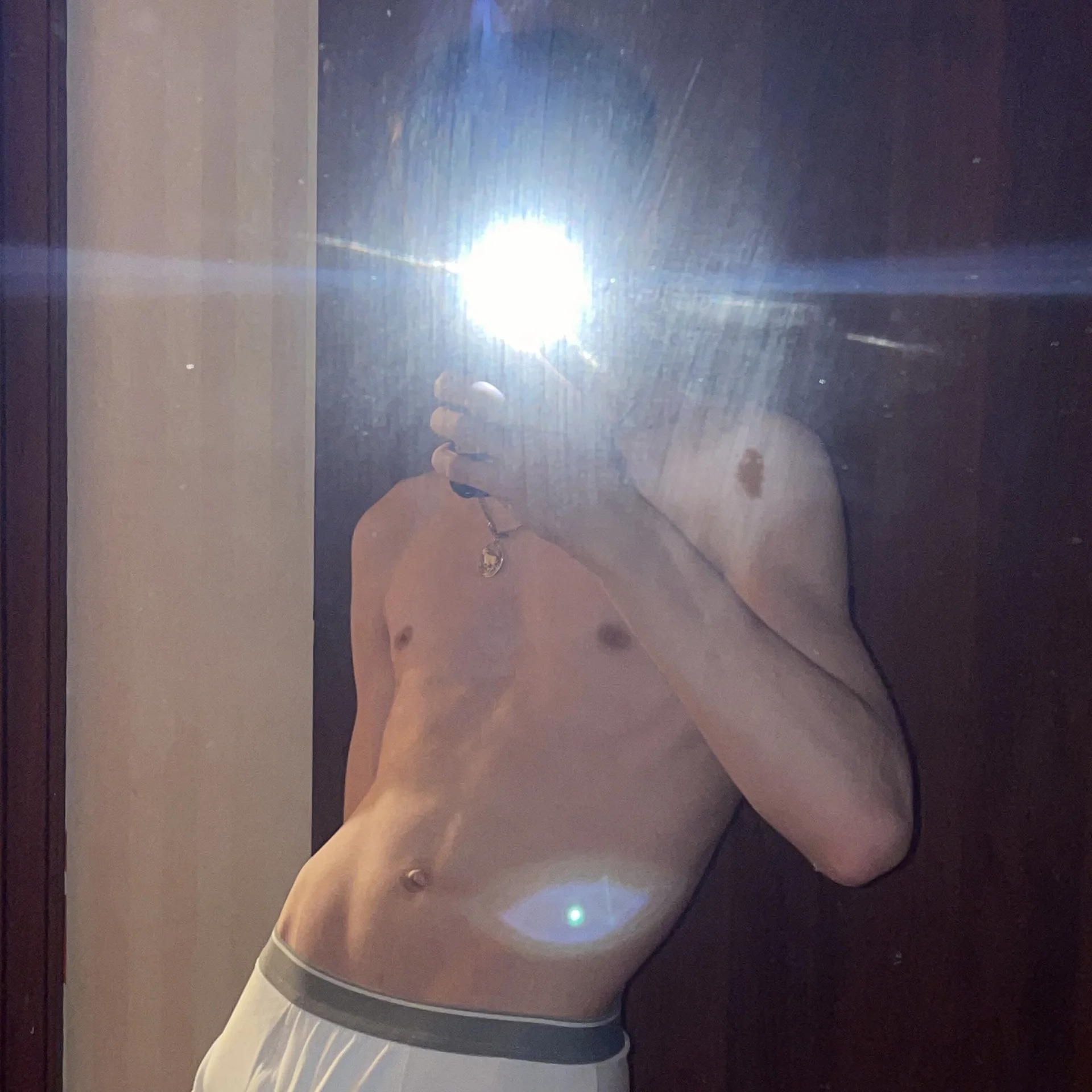 XXX Porn Photo of Nude cuMte_boy 8