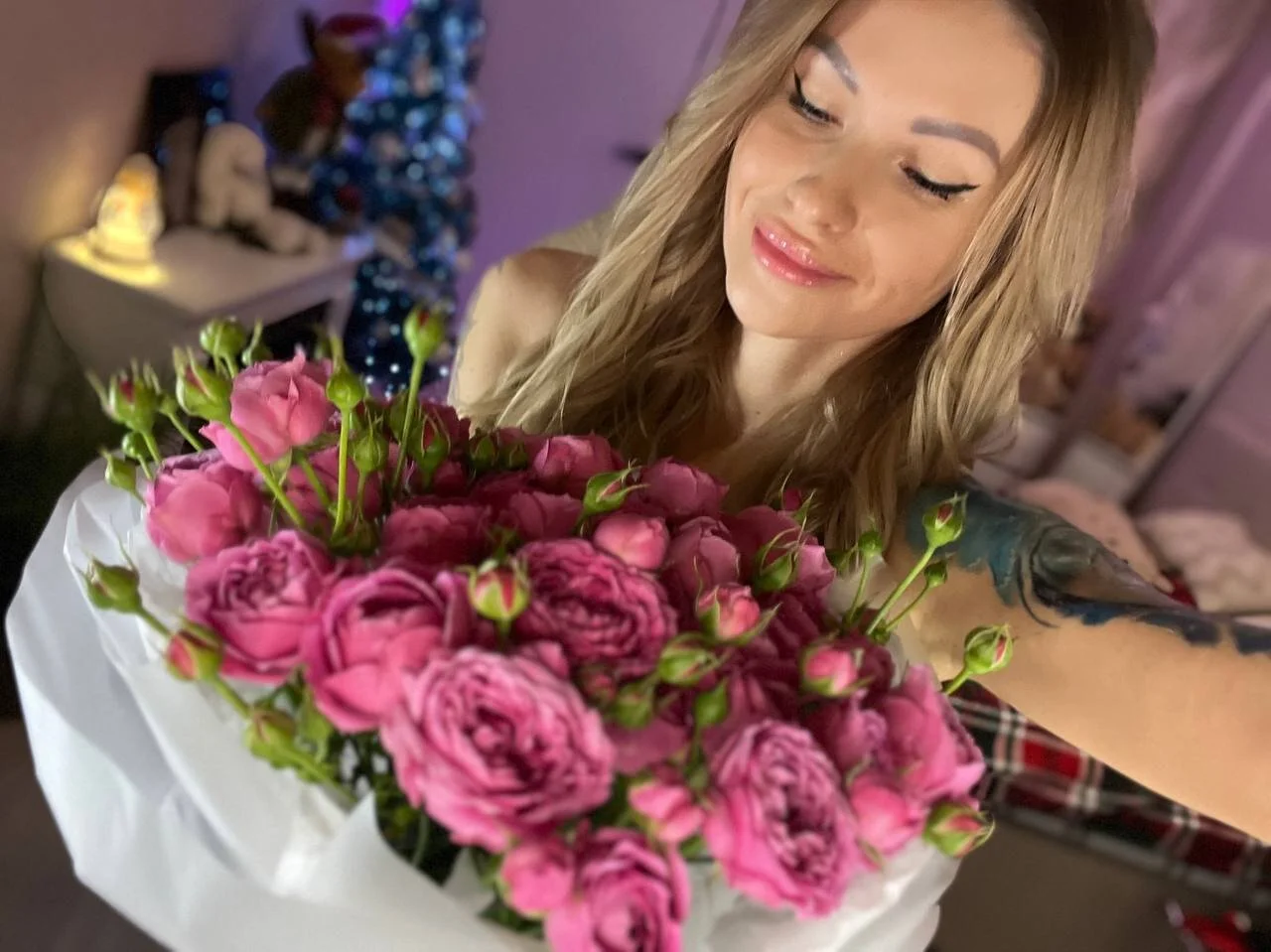 XXX Porn Photo of Nude Break-me-Shake-me 43