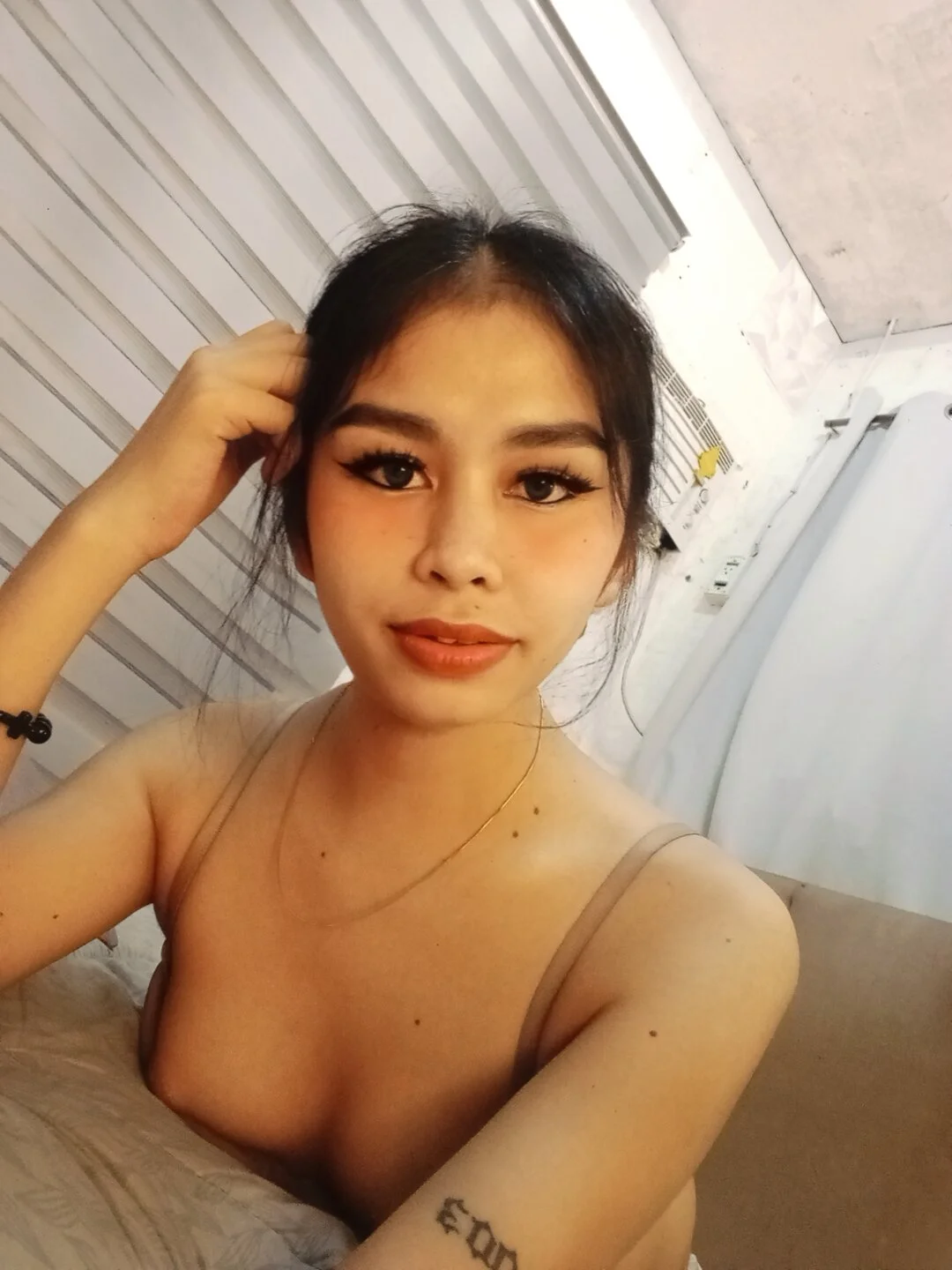 XXX Porn Photo of Nude -Marah_hermosa- 11