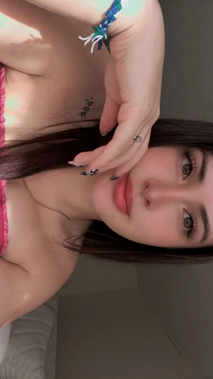 XXX Porn Photo of Nude Mile_Evanns 5