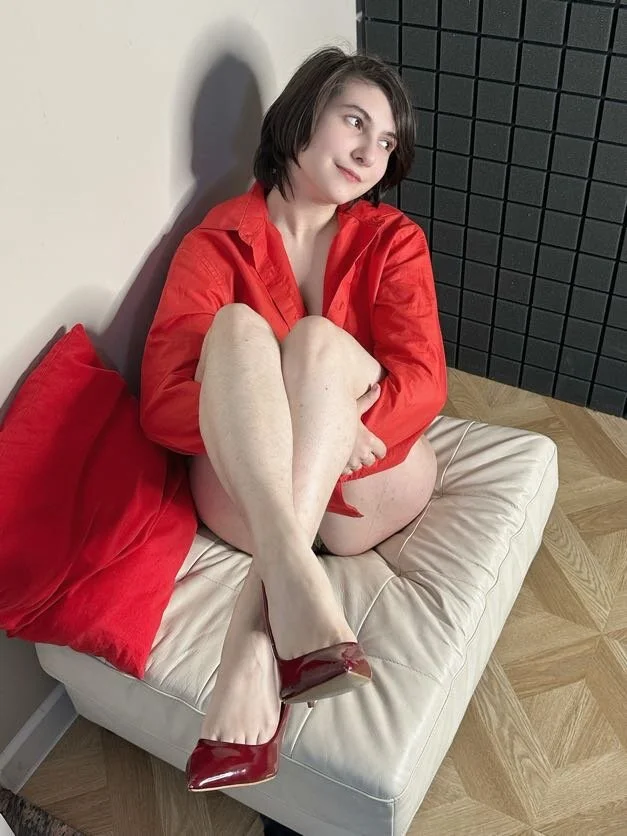 XXX Porn Photo of Nude Lily_Marlin 6