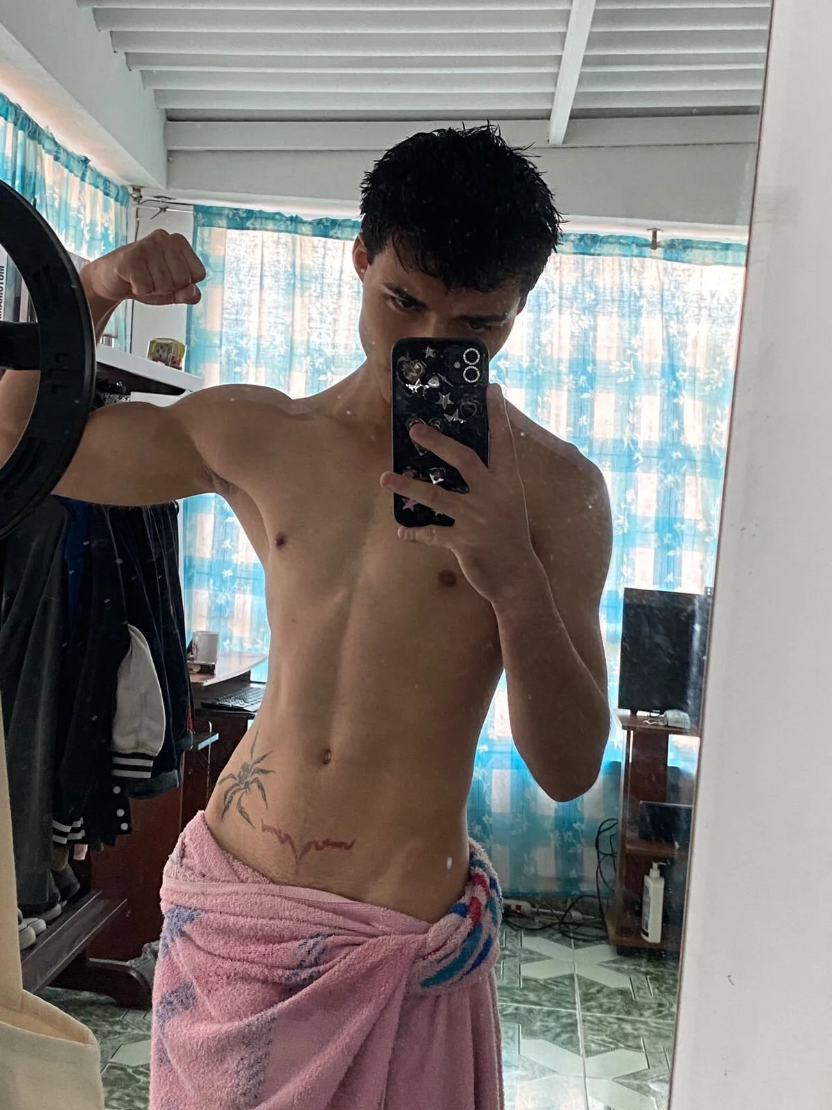 XXX Porn Photo of Nude dylan_fun18 16