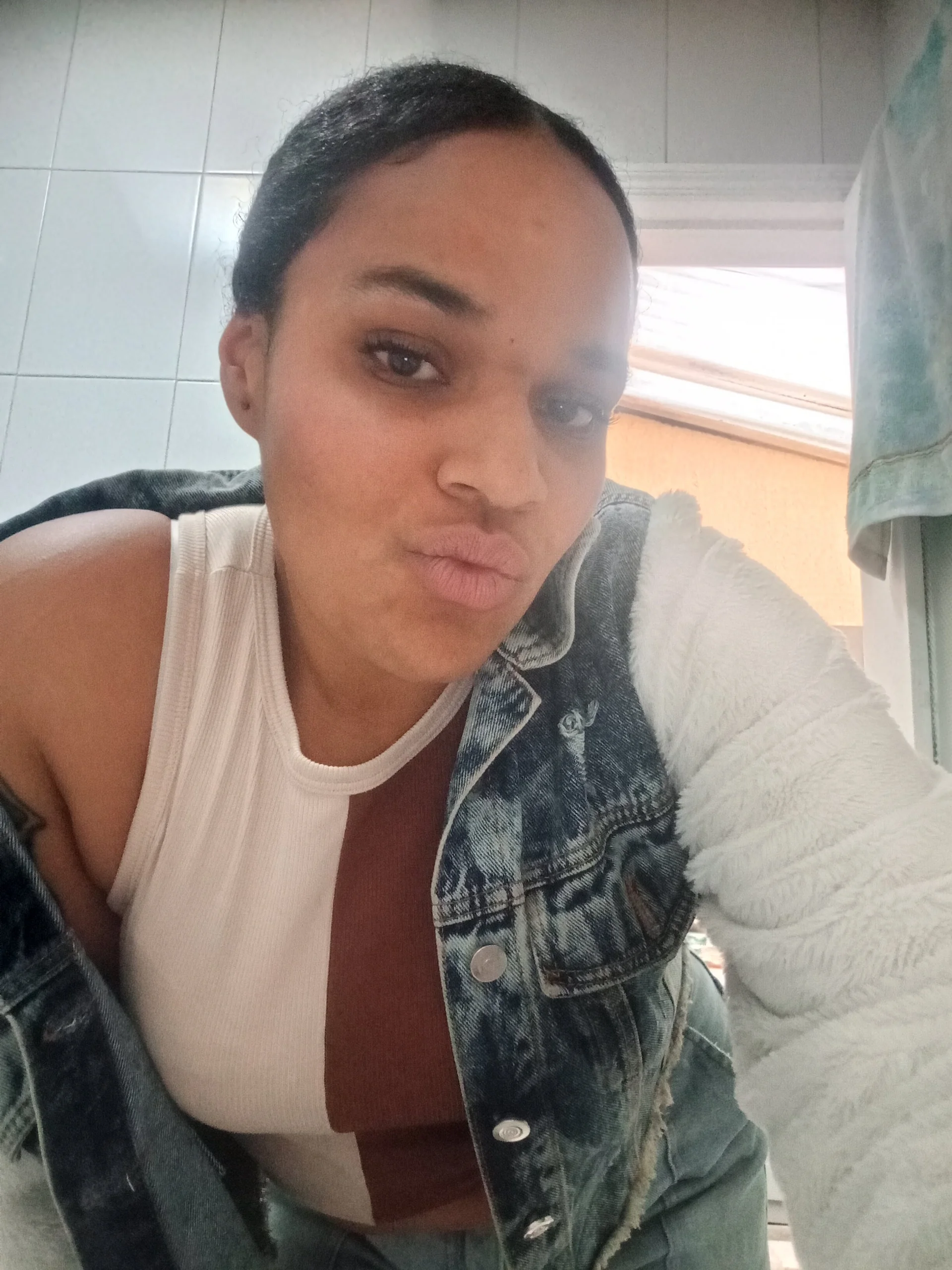 XXX Porn Photo of Nude sexygirlatin 3