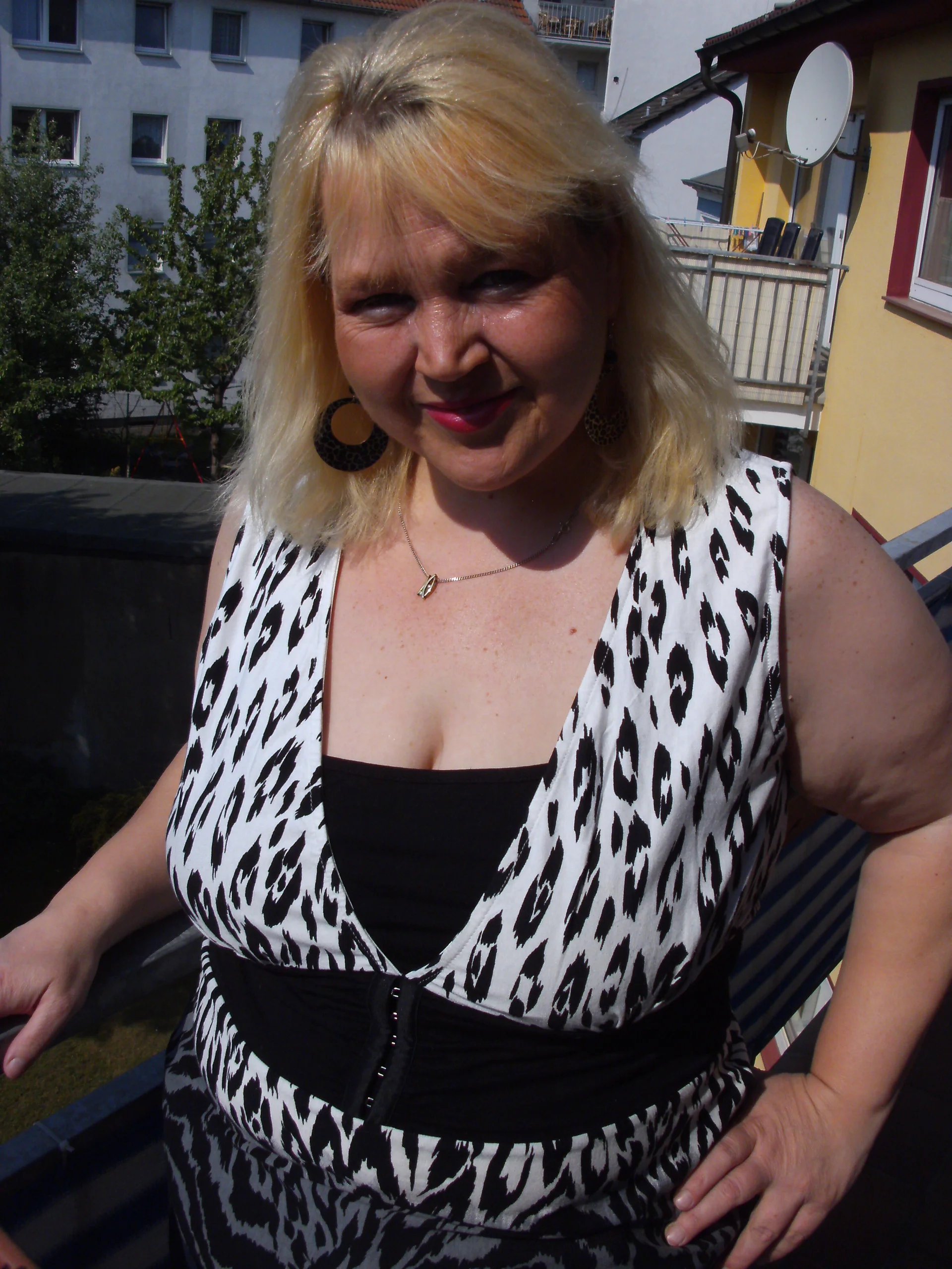 XXX Porn Photo of Nude Blasflittchen 129