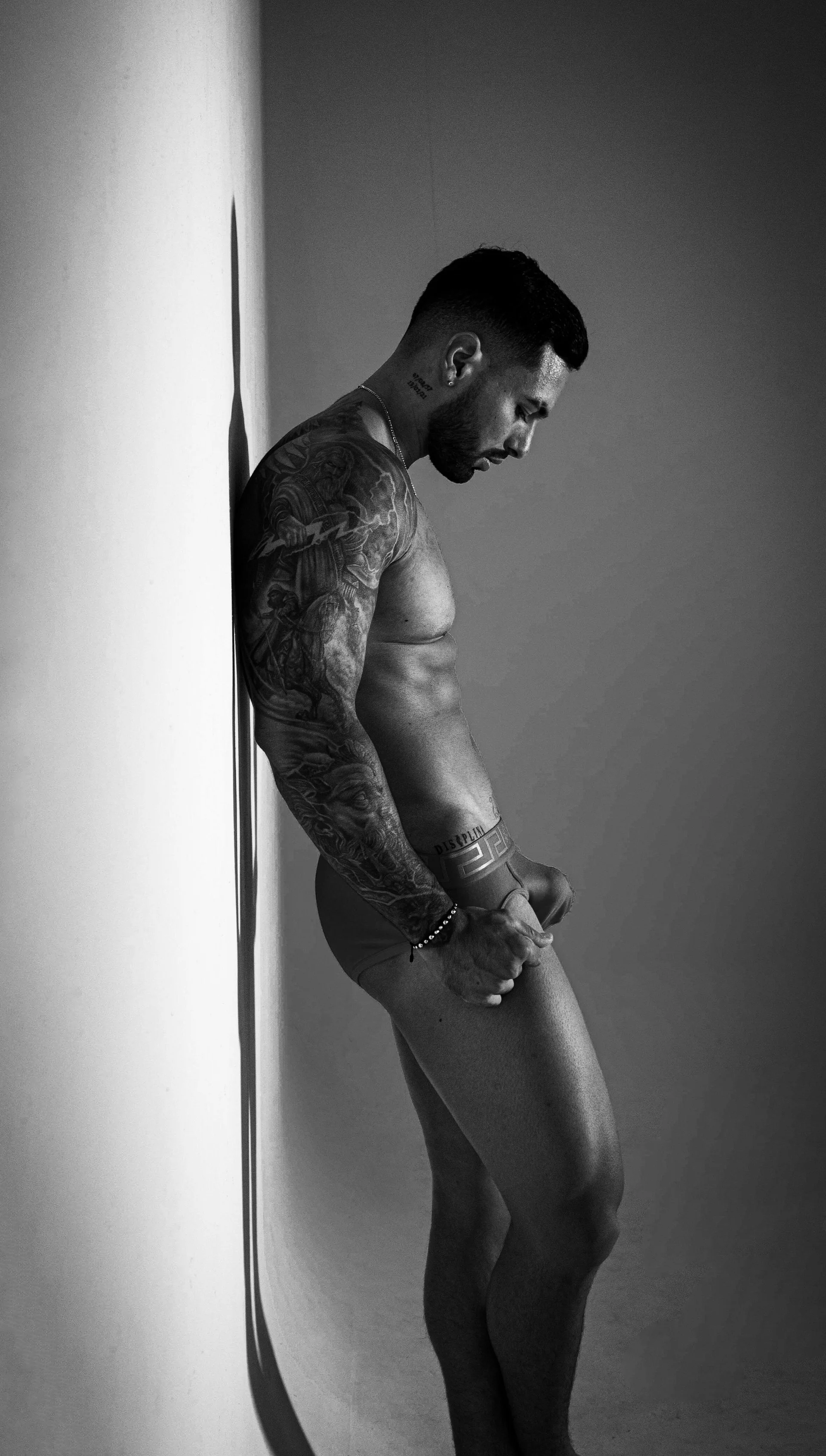 XXX Porn Photo of Nude john_king29 5