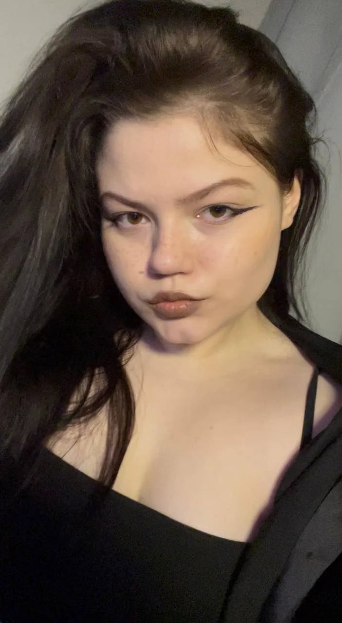 XXX Porn Photo of Nude Moonlit_Desire 1