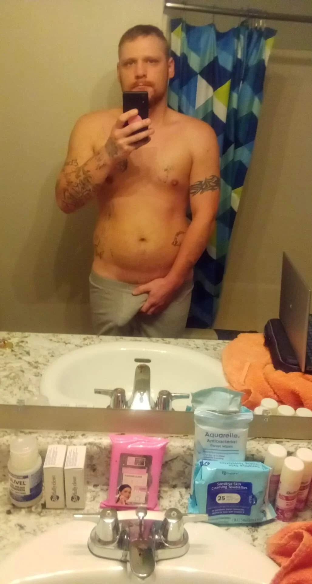 XXX Porn Photo of Nude GladsomeLark 10