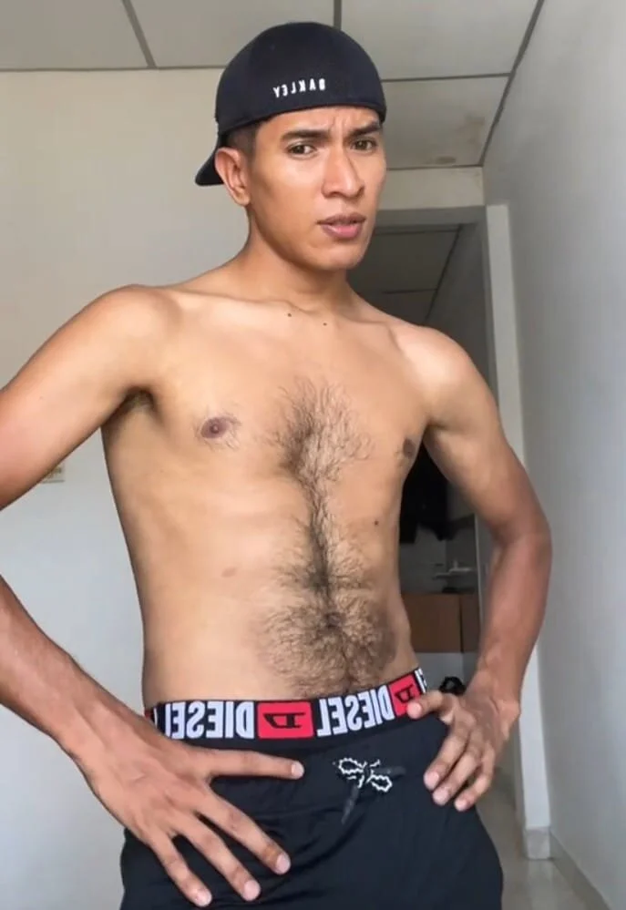 XXX Porn Photo of Nude kracjunior 5