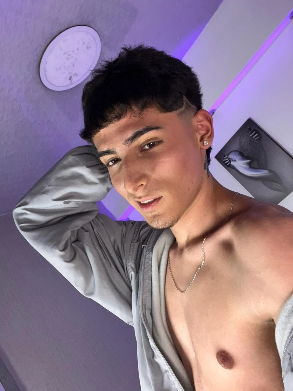 XXX Porn Photo of Nude MateoMitchell 4