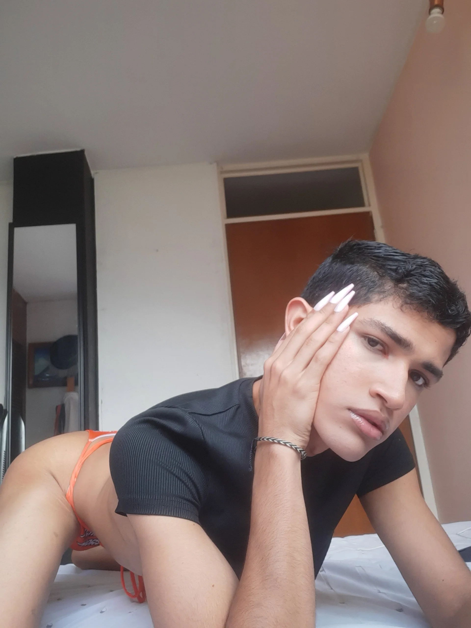 XXX Porn Photo of Nude liam___hunter 2