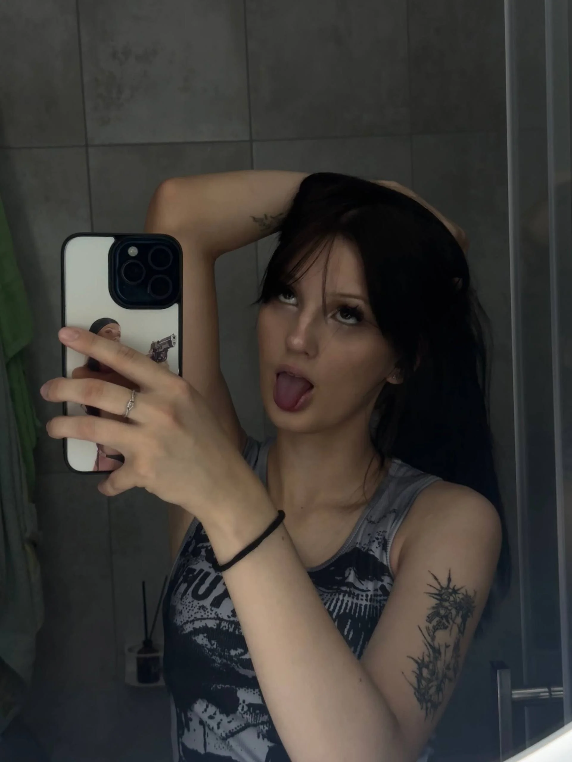 XXX Porn Photo of Nude YunaVelour 18