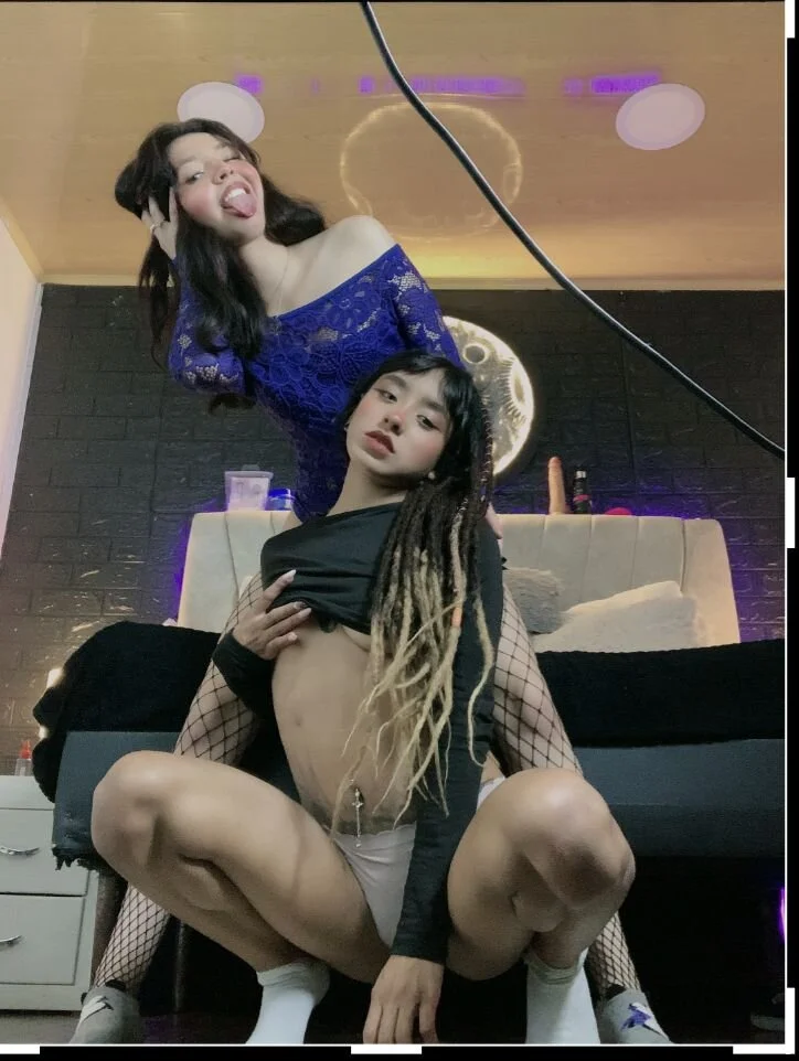 XXX Porn Photo of Nude lebian-hot 4