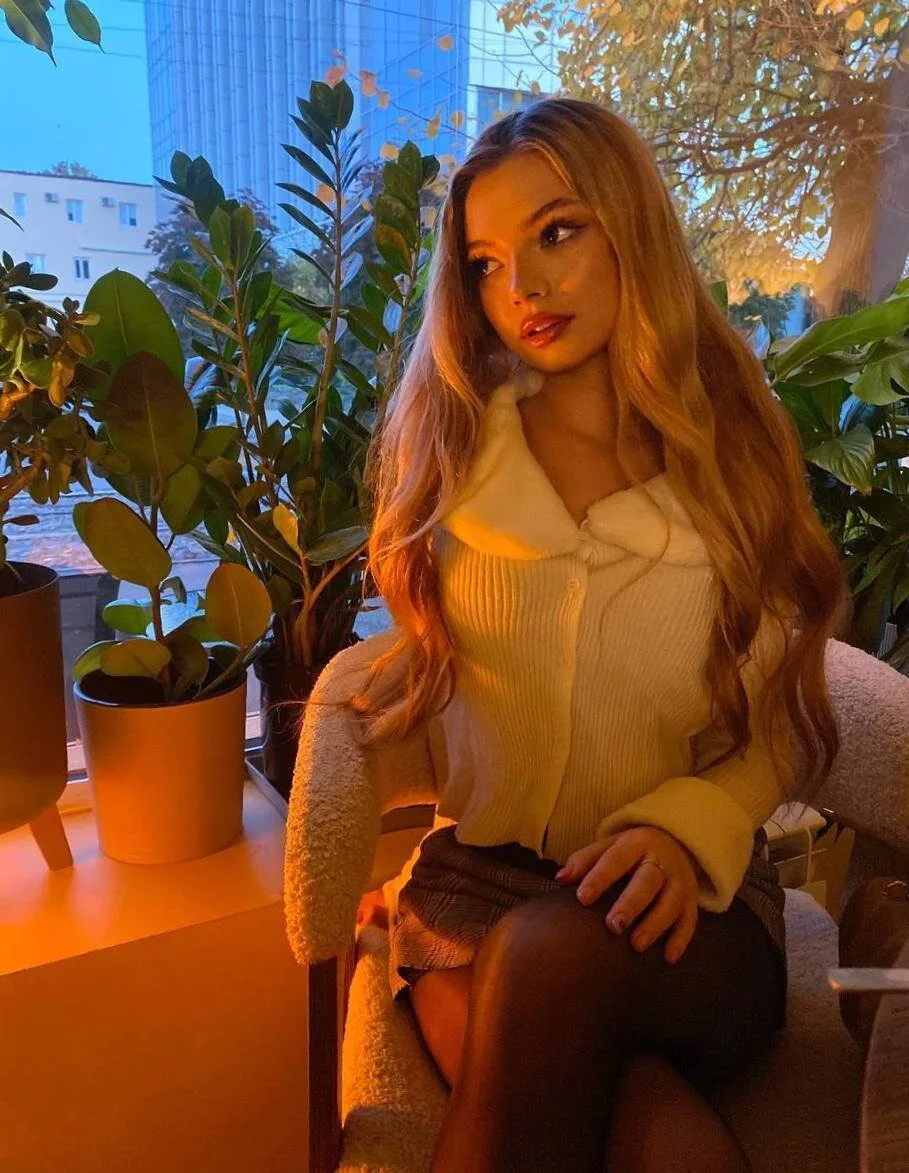 XXX Porn Photo of Nude GiovannaLopez 2