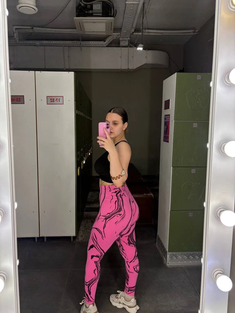 XXX Porn Photo of Nude candyrina 2