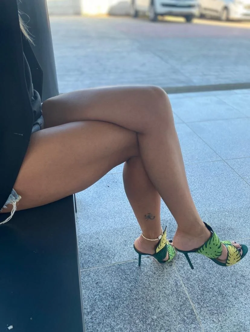 XXX Porn Photo of Nude DeliaaSmith 2