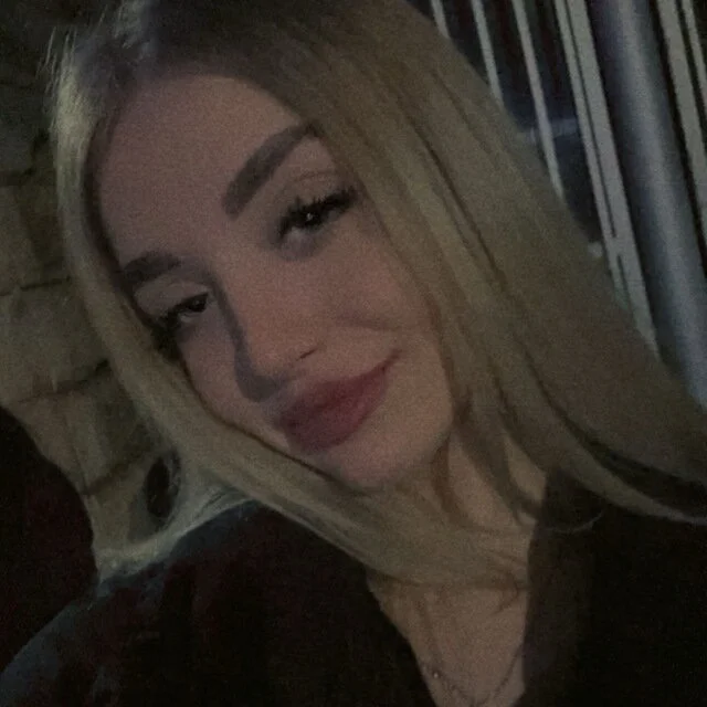 XXX Porn Photo of Nude BeaCazin 2