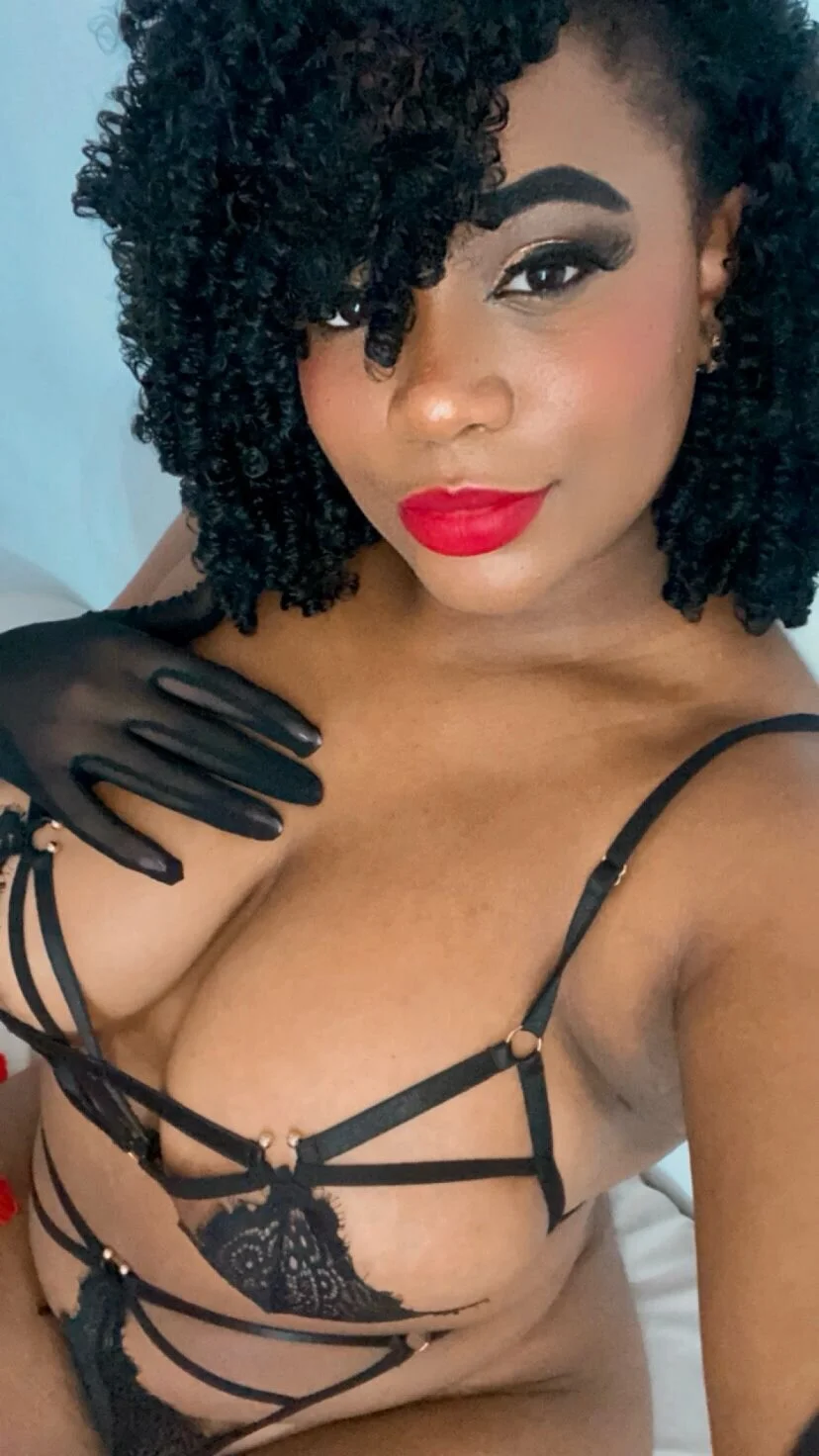 XXX Porn Photo of Nude Tyra_Privacy 225