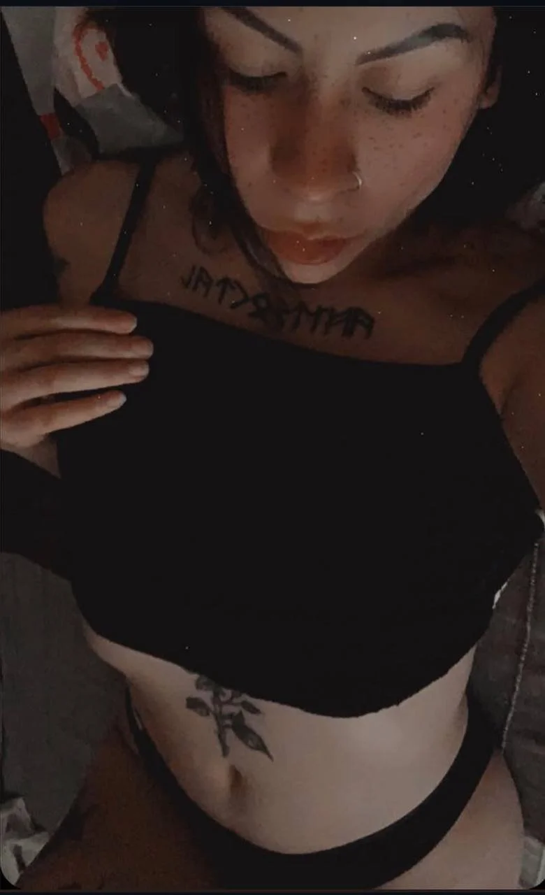 XXX Porn Photo of Nude hello_misstress 1