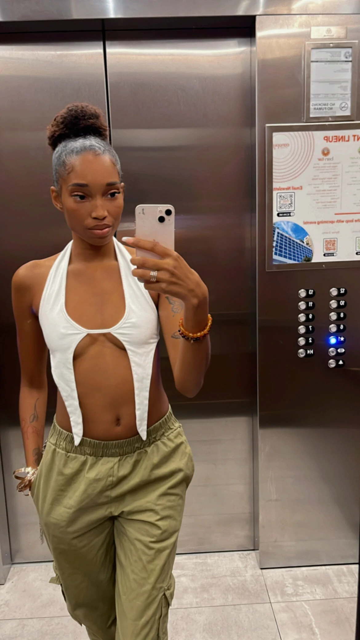 XXX Porn Photo of Nude LunaBl00m 1
