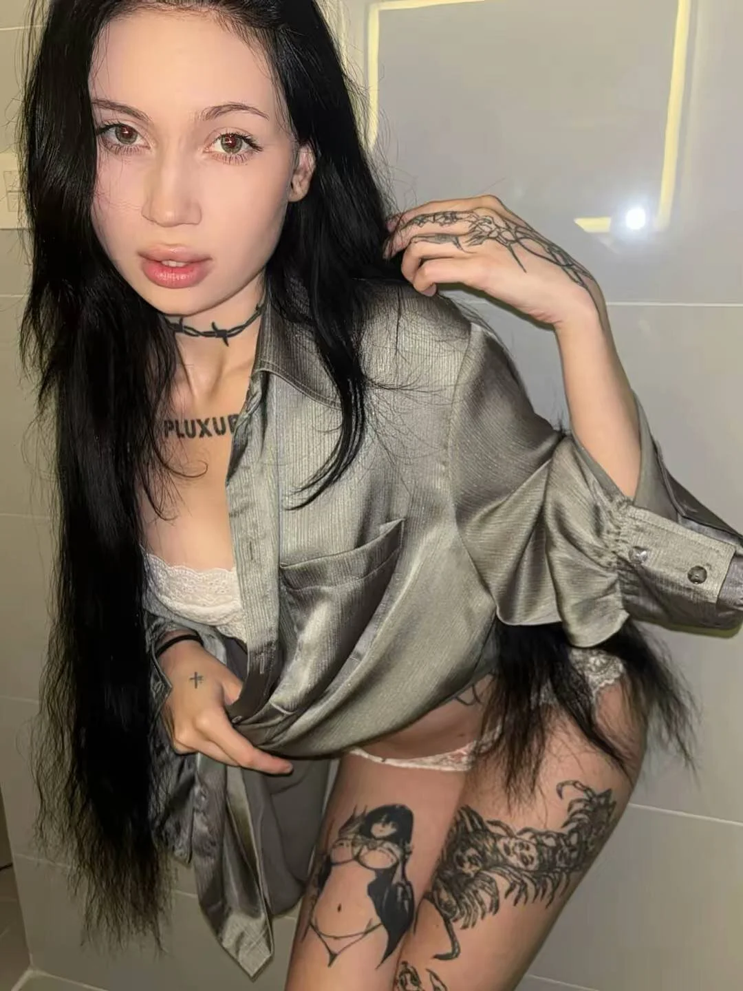 XXX Porn Photo of Nude gold_pluxury 10