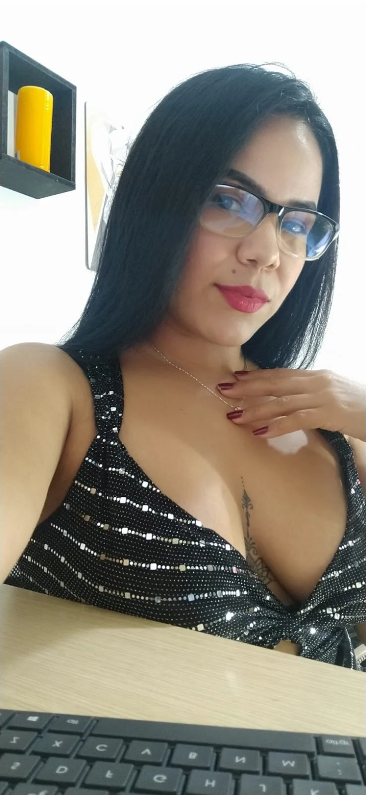 XXX Porn Photo of Nude myla_sarah 9