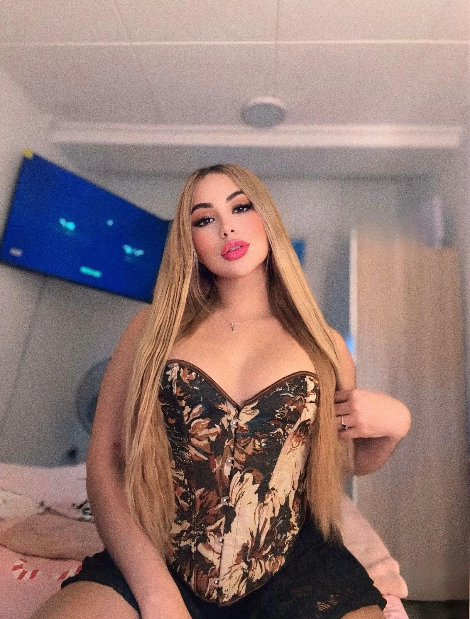 XXX Porn Photo of Nude martinavizmara 9
