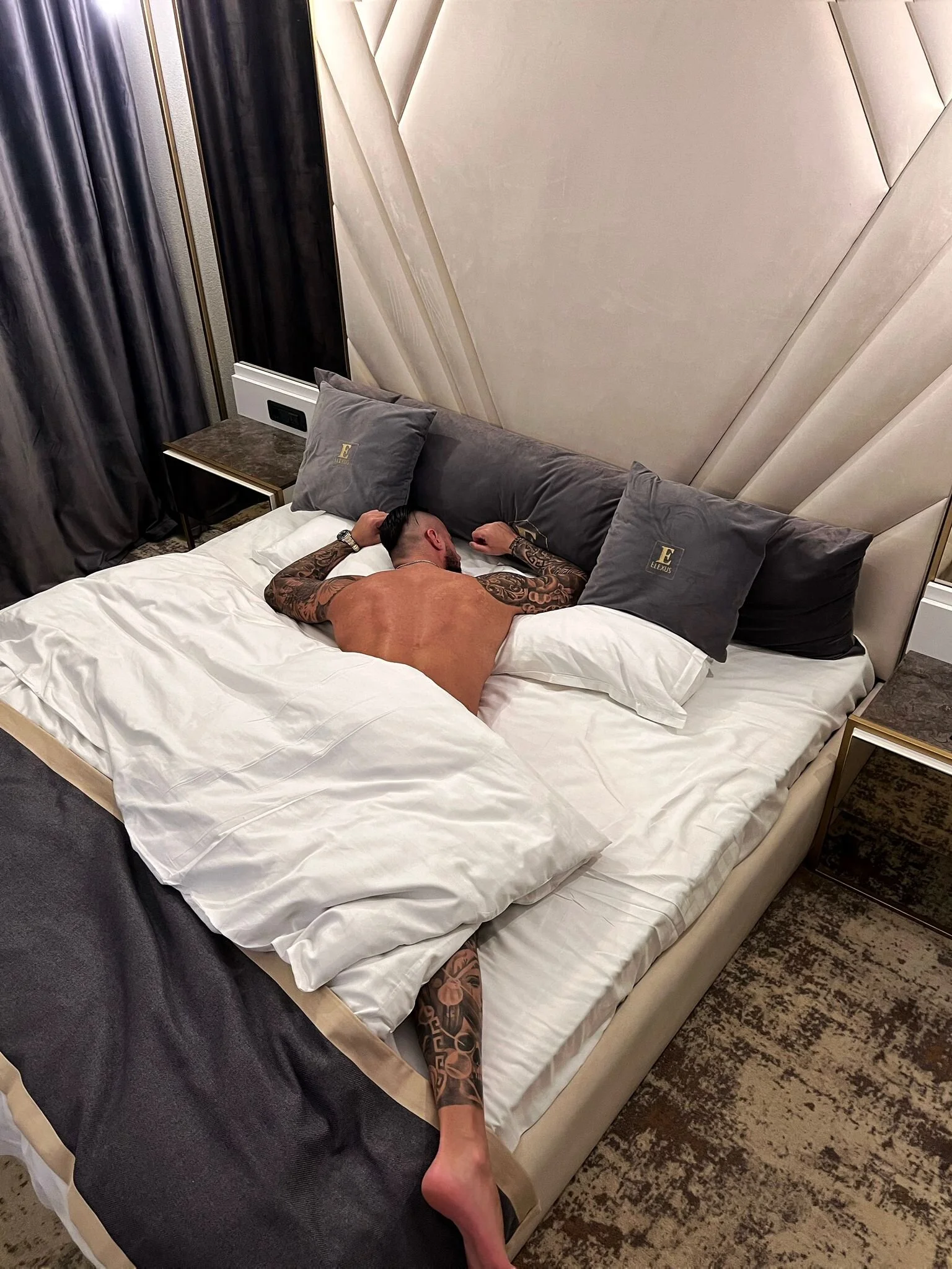 XXX Porn Photo of Nude masterkingofmusclee 6