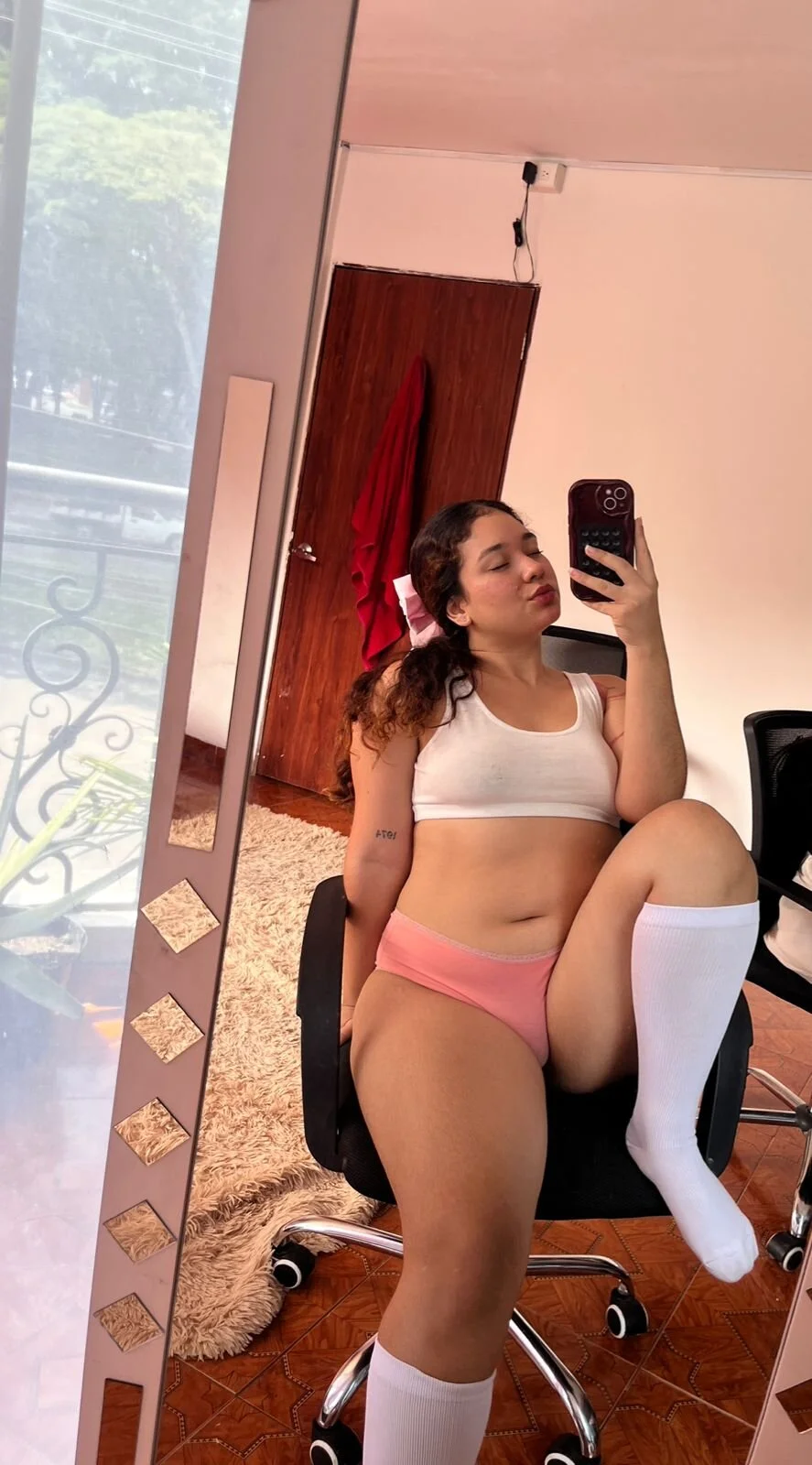 XXX Porn Photo of Nude lana_rousse01 100