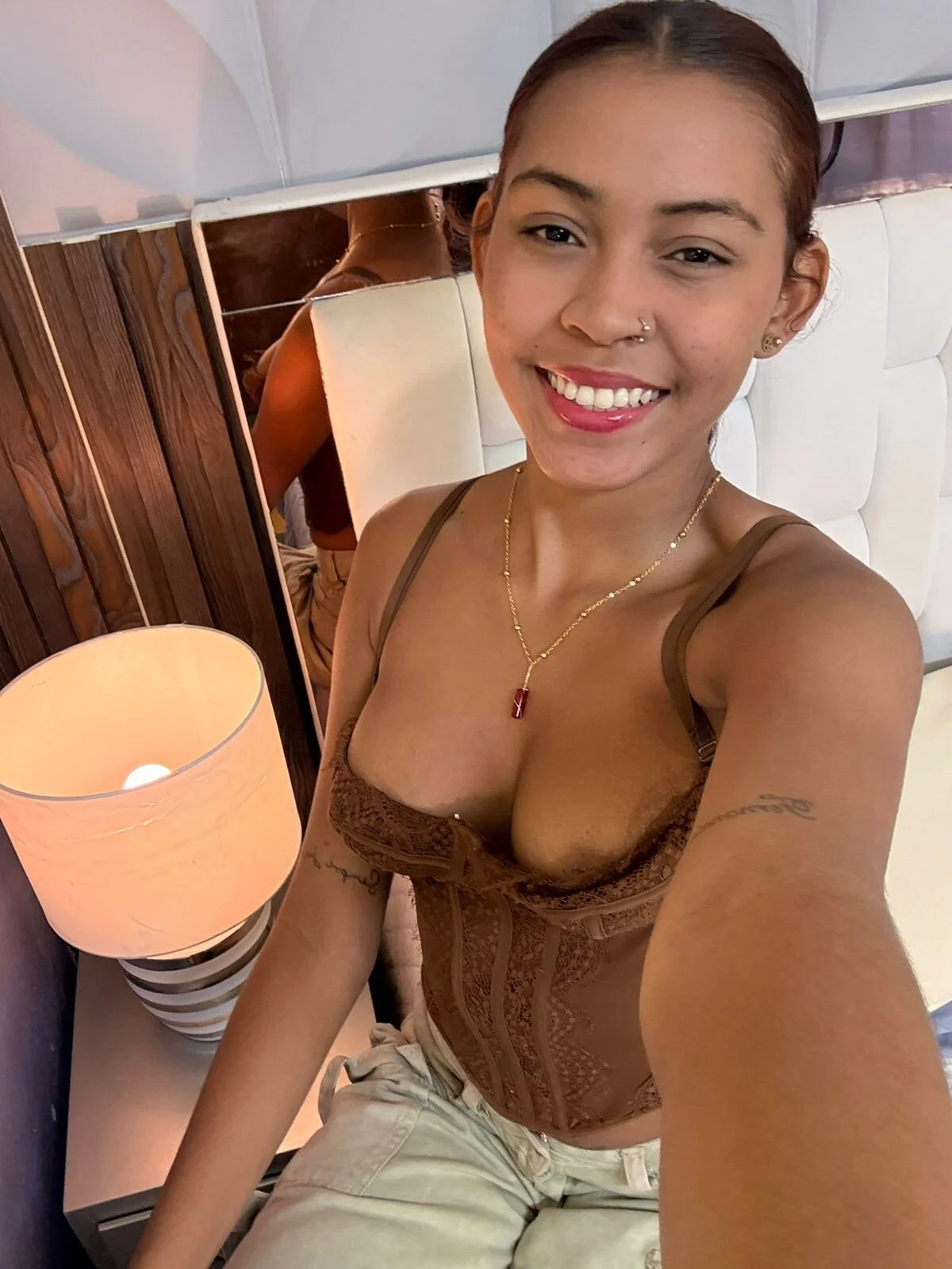 XXX Porn Photo of Nude Vale_Hills 4