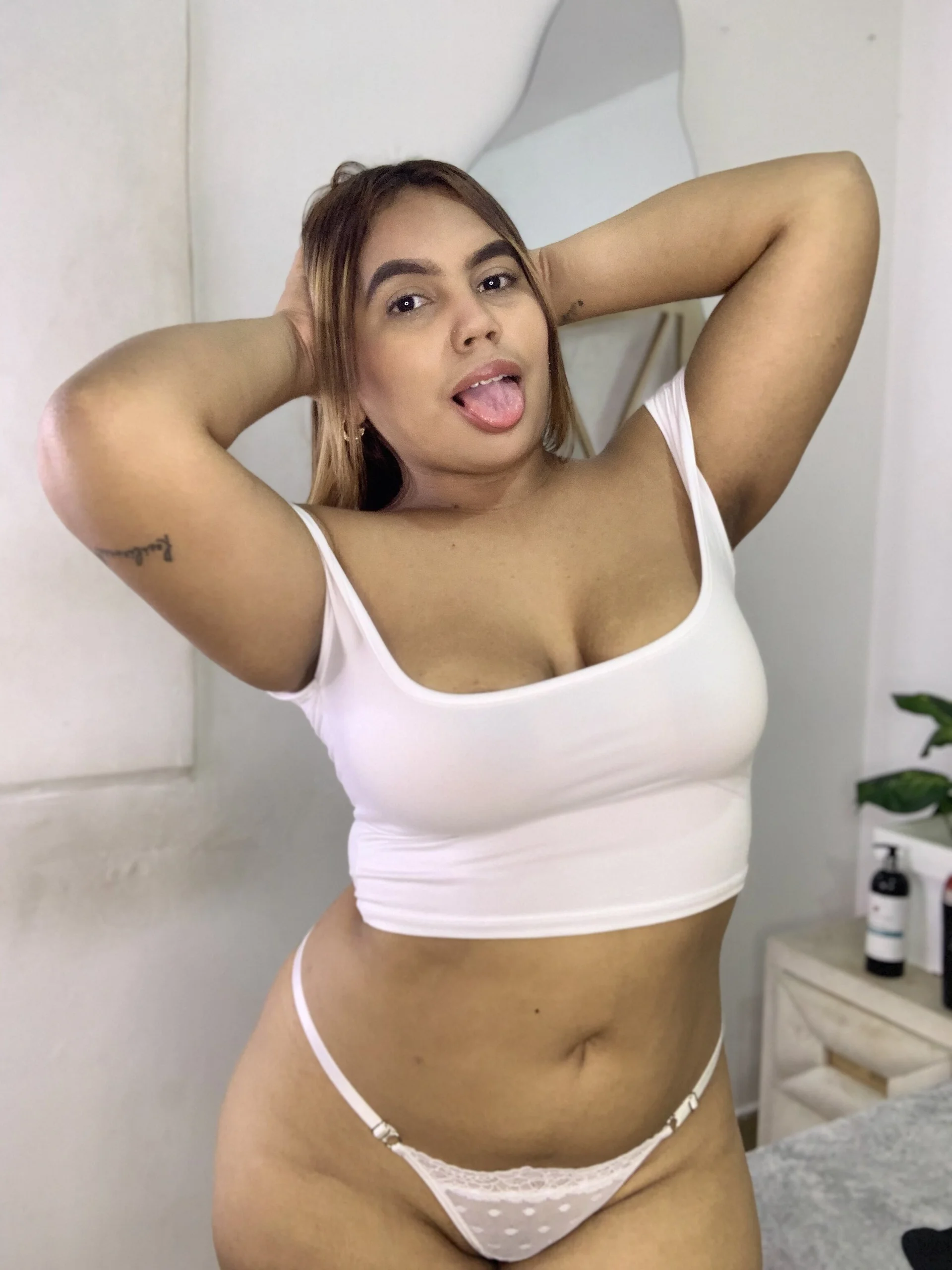 XXX Porn Photo of Nude valentinams 2
