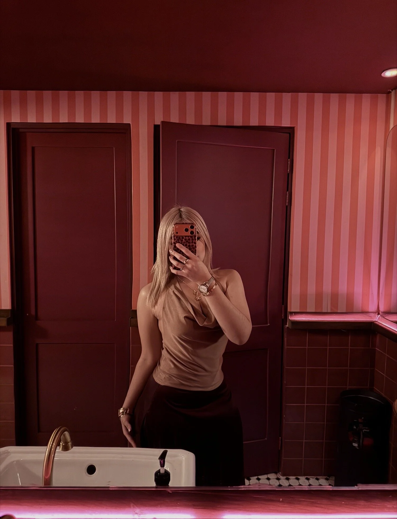XXX Porn Photo of Nude NathalieRoss1 18