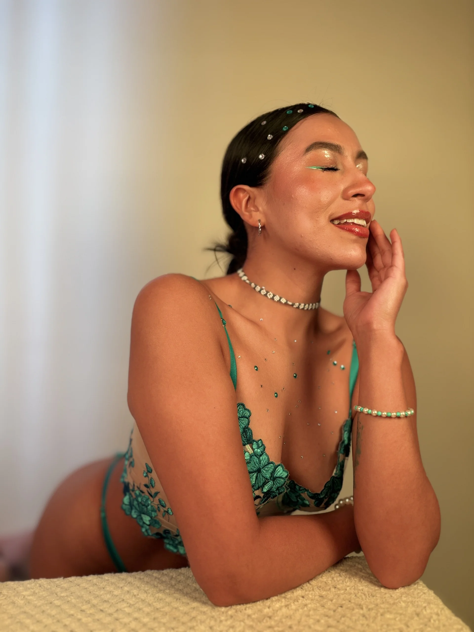XXX Porn Photo of Nude EmiGomez_ 32