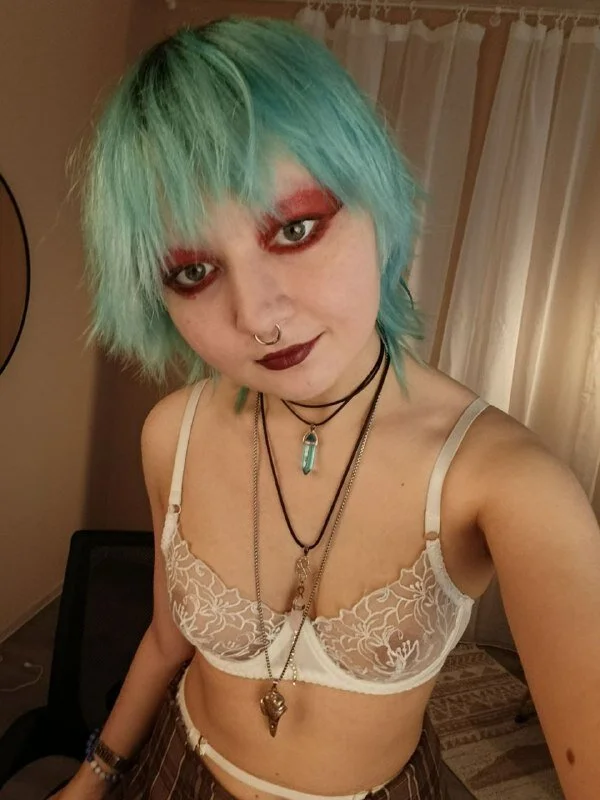 XXX Porn Photo of Nude powderofgun 100