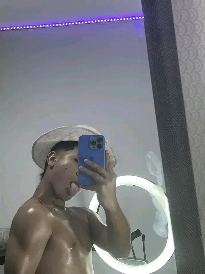 XXX Porn Photo of Nude Little_Young18 2