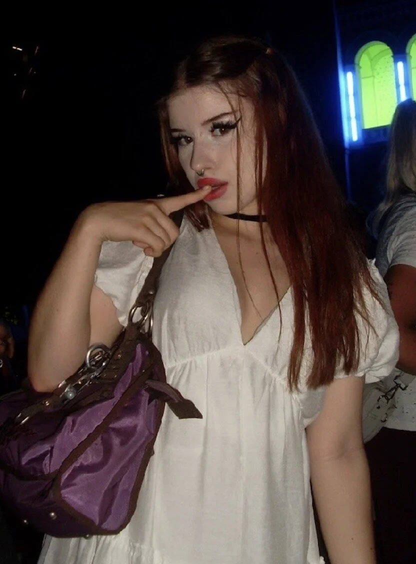 XXX Porn Photo of Nude MollyHotTeen 4