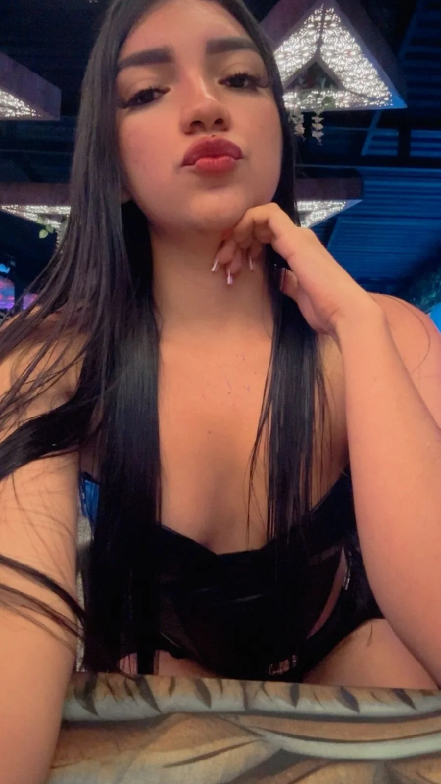 XXX Porn Photo of Nude Naughty_Vanessa_ 1