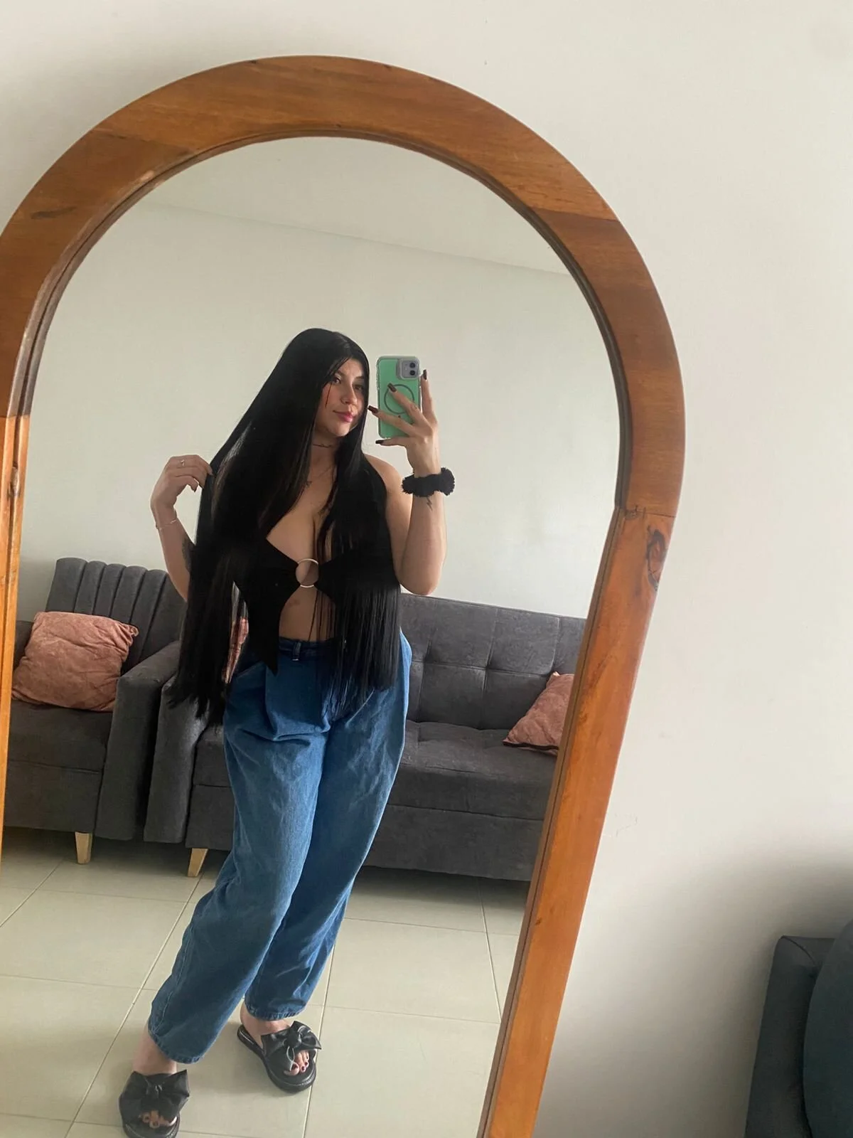 XXX Porn Photo of Nude Isabellbigtits20 4